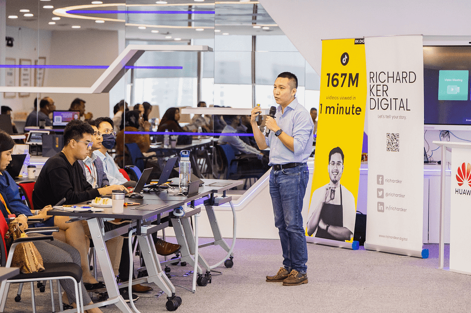 Huawei Master Class by Richard Ker